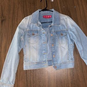 Jean jacket, very lightweight.